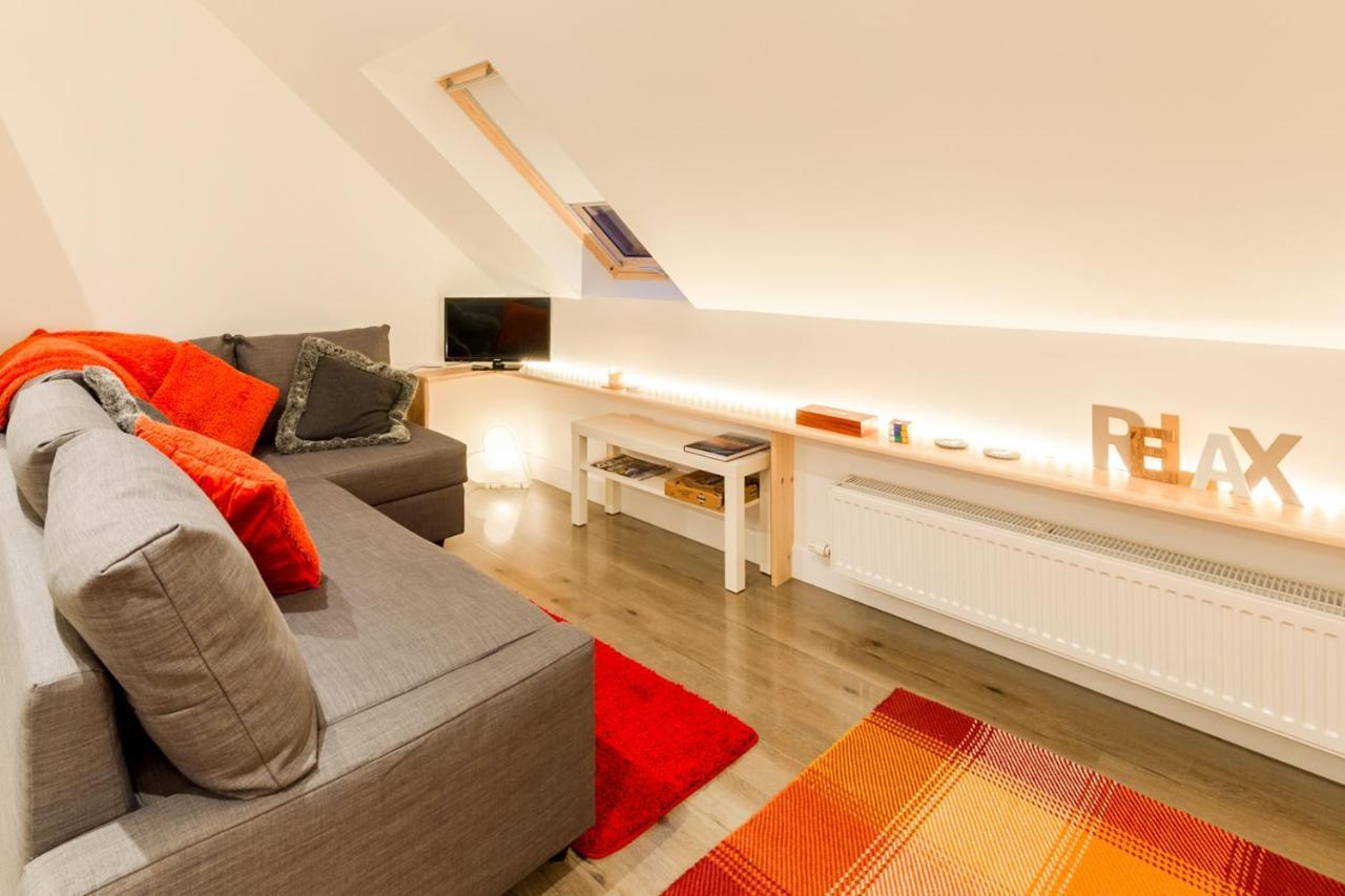 Allt Mor Rentals - Chalet With Hot Tub, And Studio Apartment No Hot Tub Roybridge Εξωτερικό φωτογραφία